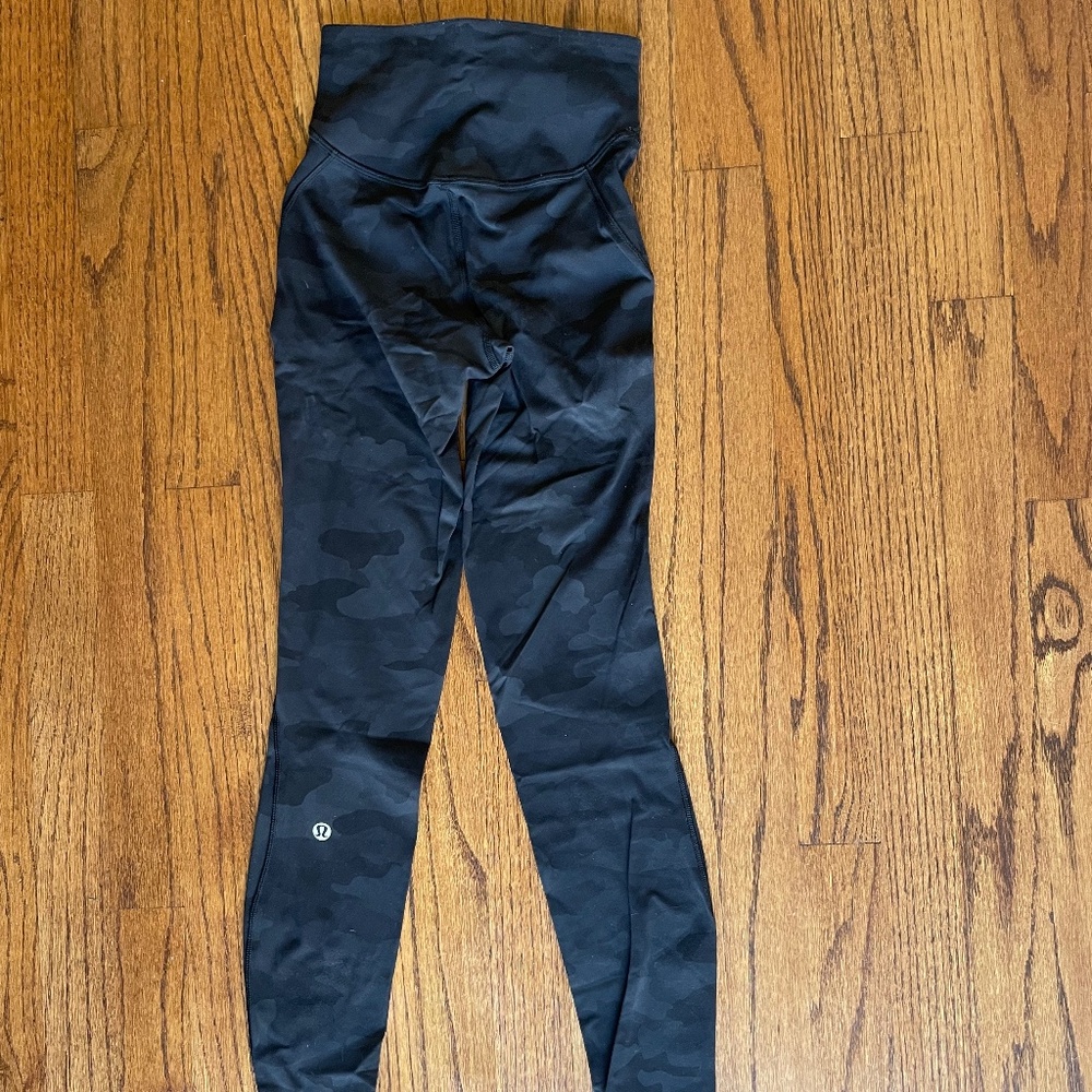 Lululemon High Rise Running Tights 25" Draw String Raw Hem Camo Size 0